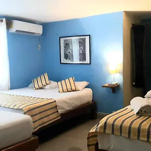 Casa Naranja , Isla Mujeres México